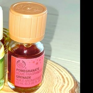 THE BODY SHOP HOME FRAGRANCE OIL